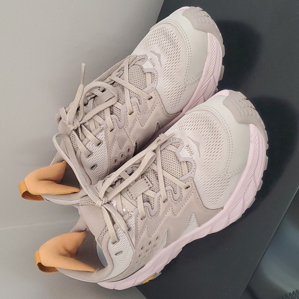 HOKA Anacapa Breeze Low